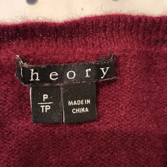 Theory Short Sleeve Cashmere Blouse - Picture 5 of 6